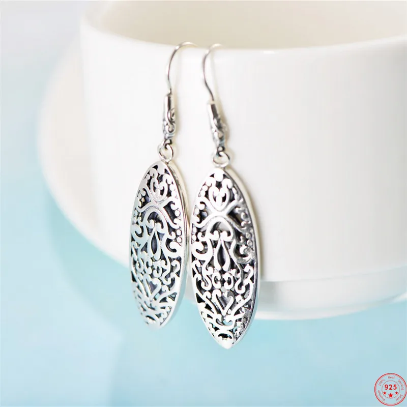 S925 Sterling Silver Drop Earrings for Women New Fashion Hollow Eternal Vine Flowers Ear Drop Pure Argentum Jewelry Wholesale
S925 Sterling Silver Drop Earrings for Women New Fashion Hollow Eternal Vine Flowers Ear Drop Pure Argentum Jewelry Wholesale