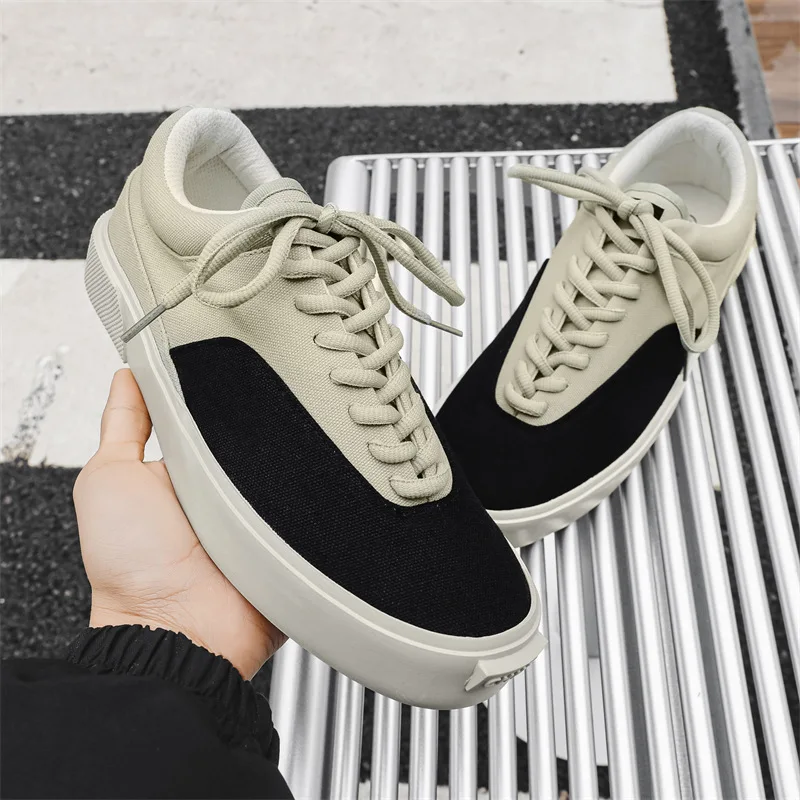 Newest Color block Low heel Designer Laced up men shoes leisure sports shoes trendy outdoor jogging Casual students sneakers
Newest Color block Low heel Designer Laced up men shoes leisure sports shoes trendy outdoor jogging Casual students sneakers 