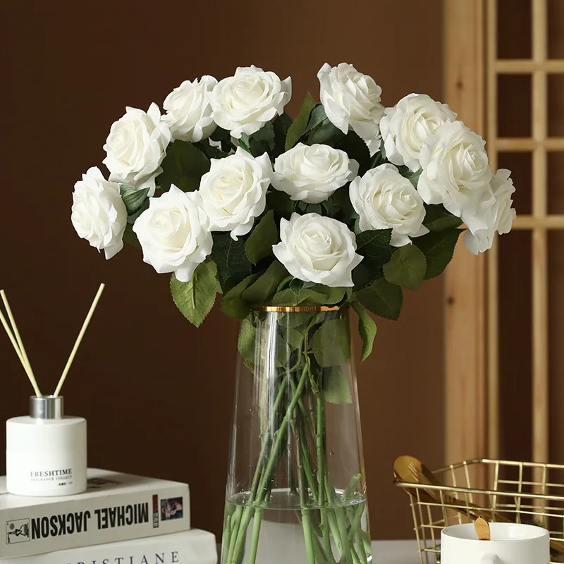 10 Pcs Hand Feel Moisturizing Rose Flowers Real Touch Artificial Flowers for Home Decoration Wedding Bride Bouquet Fake Flowers
10 Pcs Hand Feel Moisturizing Rose Flowers Real Touch Artificial Flowers for Home Decoration Wedding Bride Bouquet Fake Flowers