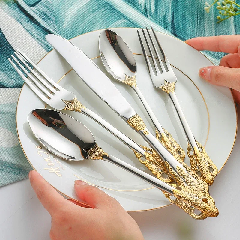 Luxery Gold Cutlery Set Vintage Dinnerware Set 18/10 Stainless Steel Silver Flatware Knife Fork and Spoon Drop Shipping
Luxery Gold Cutlery Set Vintage Dinnerware Set 18/10 Stainless Steel Silver Flatware Knife Fork and Spoon Drop Shipping