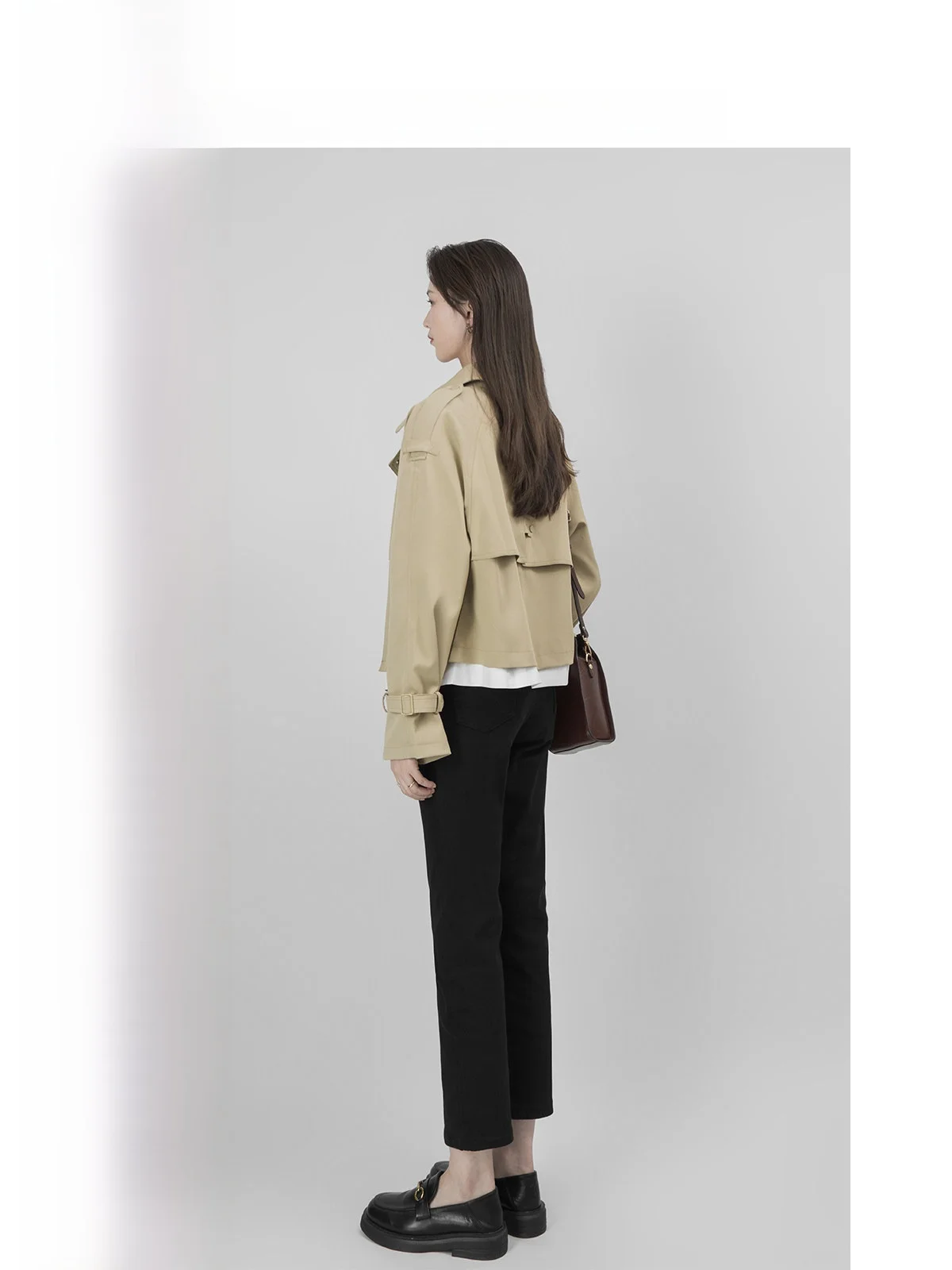 Волнистые яичные ор, повседневные женские туфли, простой прямой крой, длина, полиэфирная ткань, осеннее пальто Long Sve
Волнистые яичные ор, повседневные женские туфли, простой прямой крой, длина, полиэфирная ткань, осеннее пальто Long Sve