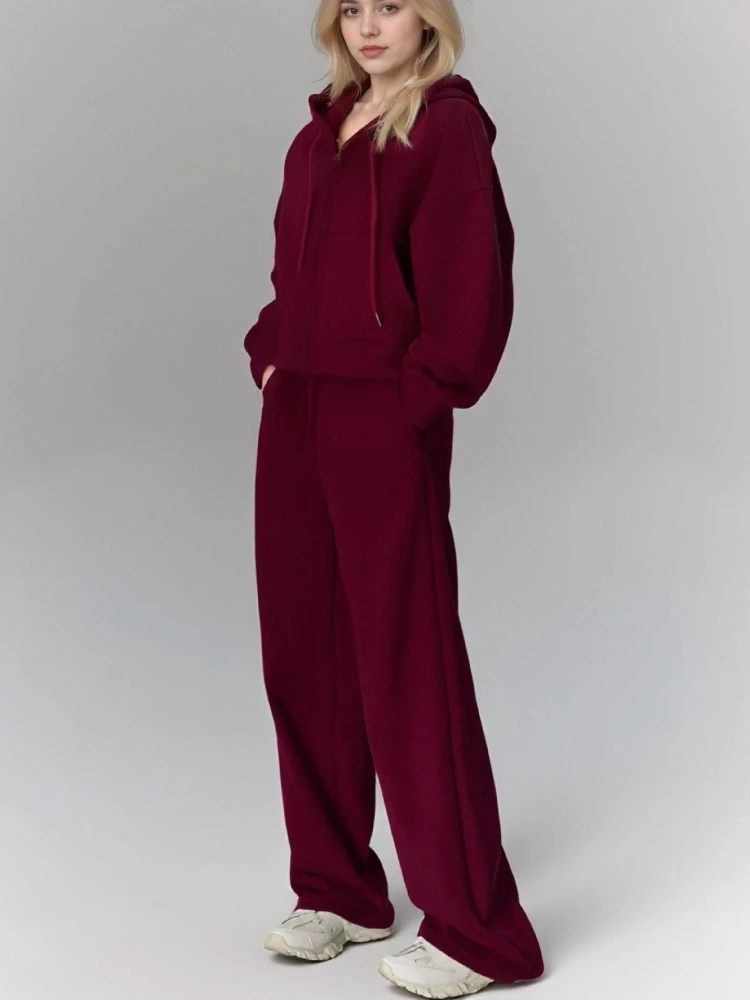 Women's Fashion Cotton Sport Tracksuit with Casual Pant Solid Color Zipper Hoodies Cardigan and High Waist Trouser Autumn Outfit
Women's Fashion Cotton Sport Tracksuit with Casual Pant Solid Color Zipper Hoodies Cardigan and High Waist Trouser Autumn Outfit