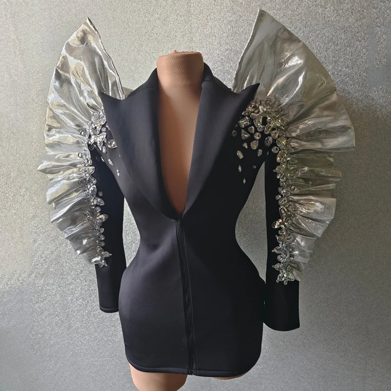 Exaggerated Epaulet Rhinestones Black Suits Nightclub Bar Dj Performance Costumes Women Gogo Dancers Outfits Stage Dress DN16009
Exaggerated Epaulet Rhinestones Black Suits Nightclub Bar Dj Performance Costumes Women Gogo Dancers Outfits Stage Dress DN16009