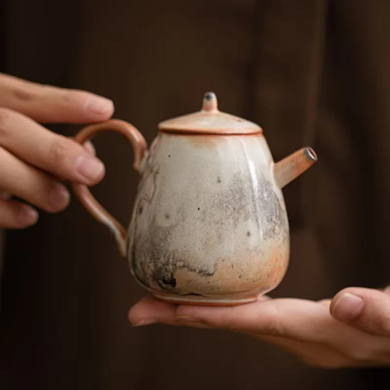 1Pc Shino Yakushi Square Pot Creative Kiln Transformation Retro Ceramic Kung Fu TeaSet TeaPot Ball Hole Filter TeaPot Collection
1Pc Shino Yakushi Square Pot Creative Kiln Transformation Retro Ceramic Kung Fu TeaSet TeaPot Ball Hole Filter TeaPot Collection