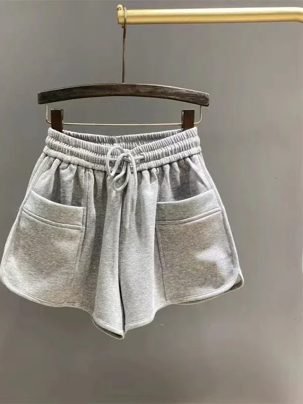 Summer New Elastic Waist Casual Sports orts Women Loose Slimming Simple Color A-Line Wide Leg Pants Hot Pants
Summer New Elastic Waist Casual Sports orts Women Loose Slimming Simple Color A-Line Wide Leg Pants Hot Pants