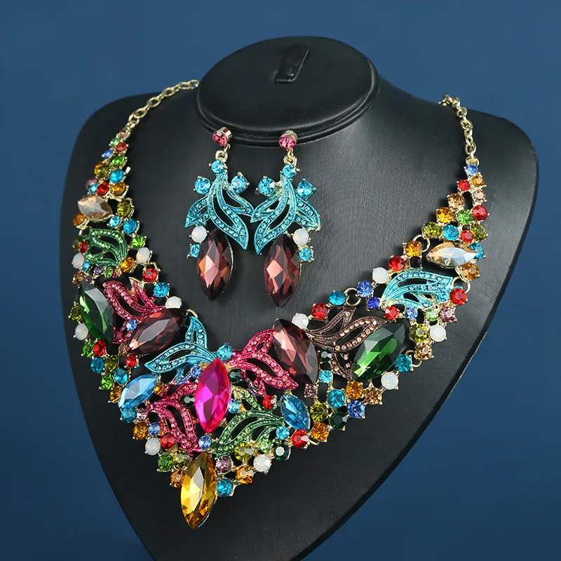 CHKAWOCI Alloy Plated Crystal Glass handmade jewelry colorful exaggerated earrings necklace set Dinner wedding party
CHKAWOCI Alloy Plated Crystal Glass handmade jewelry colorful exaggerated earrings necklace set Dinner wedding party