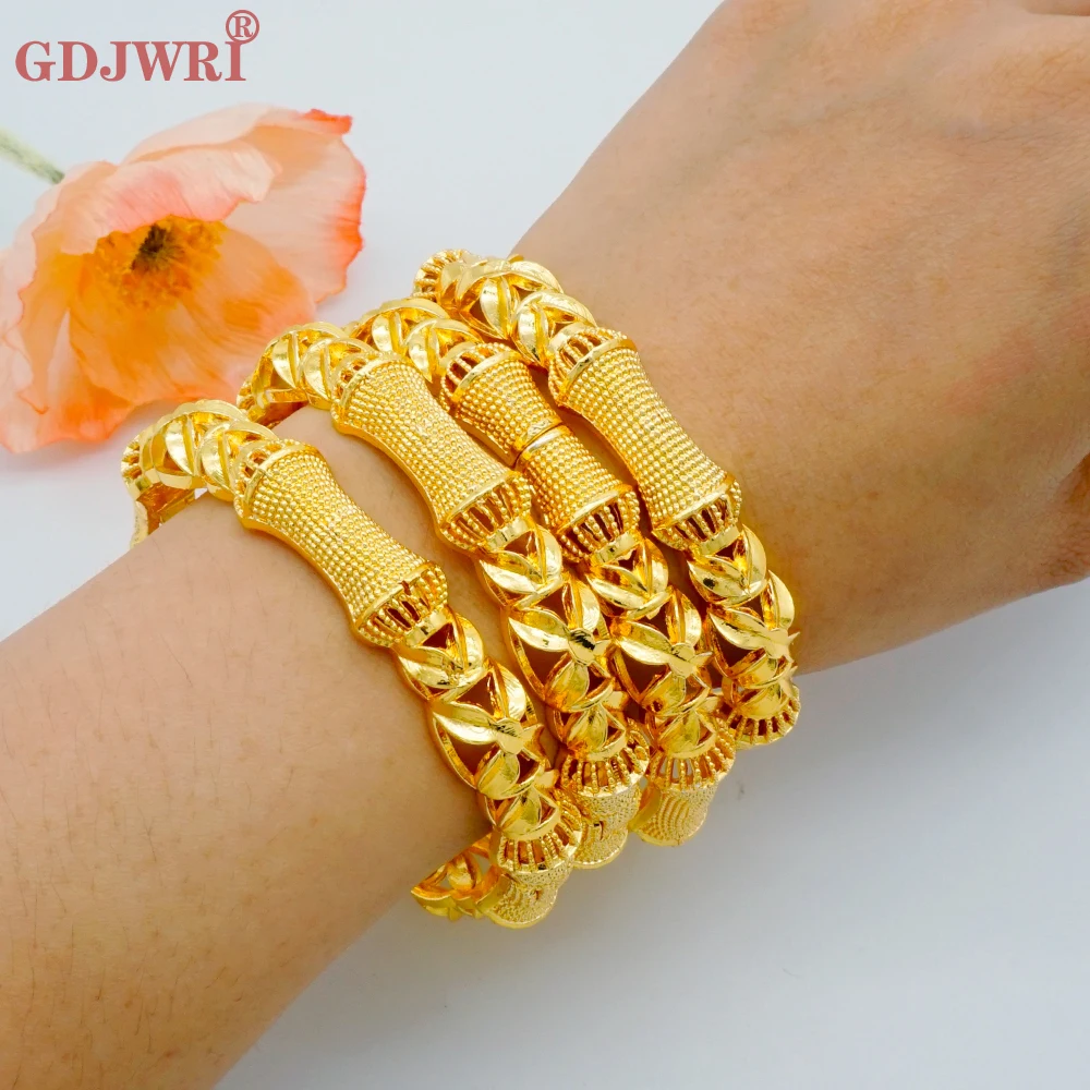 Luxury 4pcs/Lot Dubai Gold Color Bangles For Women African Indian Middle Eastern Ethiopian Jewelry Bracelets Brazilian Bangles
Luxury 4pcs/Lot Dubai Gold Color Bangles For Women African Indian Middle Eastern Ethiopian Jewelry Bracelets Brazilian Bangles