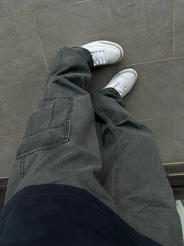 Washed Grey American Workwear Jeans Men's Autumn Winter Multiple Pockets High Street Vibe Pants Drapey Straight Leg Micro Fla...
Washed Grey American Workwear Jeans Men's Autumn Winter Multiple Pockets High Street Vibe Pants Drapey Straight Leg Micro Fla...