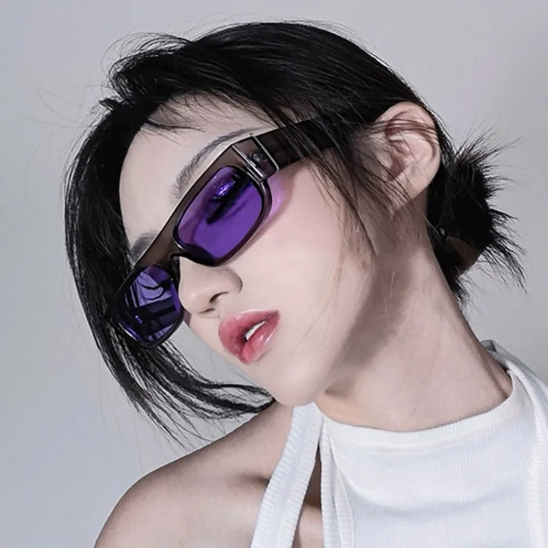 Flat Top Rectangle Sun Glasses Small Square Frame Sunglasses Retro INS Trend Personality Rock Glasses Sunglasses for Women
Flat Top Rectangle Sun Glasses Small Square Frame Sunglasses Retro INS Trend Personality Rock Glasses Sunglasses for Women