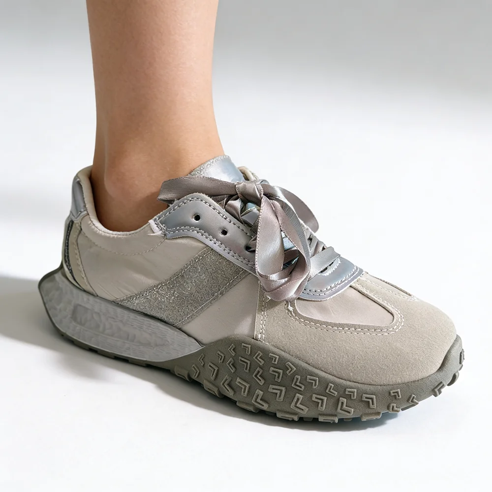 Women White Leather Casual Sneakers Slip-On Comfort Walking Shoes Fashion Loafers Flat Cowhide Lightweight Daily Wear DX924
Women White Leather Casual Sneakers Slip-On Comfort Walking Shoes Fashion Loafers Flat Cowhide Lightweight Daily Wear DX924