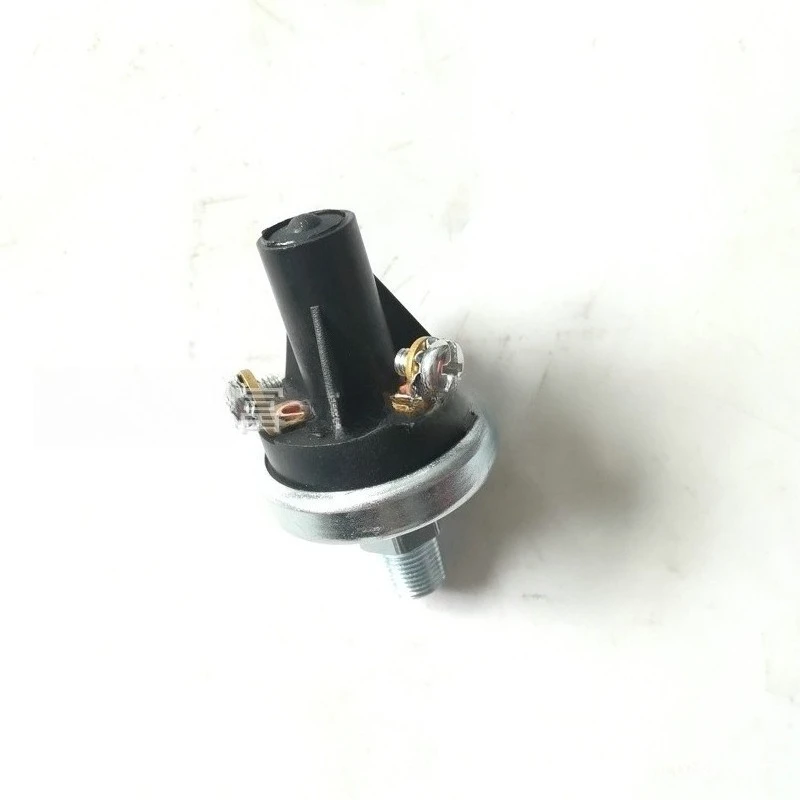 Compatible with KTA38 Oil Generator Set Accessories 4984880 Oil Pressure Sensor
Compatible with KTA38 Oil Generator Set Accessories 4984880 Oil Pressure Sensor