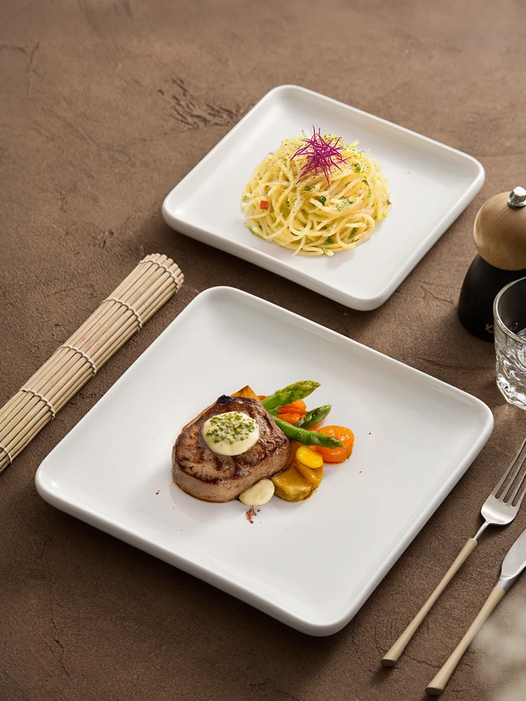 Creative Western Dining Plate Restaurant High-End Steak Plate Square Dish Home Use Fine Dessert Plate Ceramic Material
Creative Western Dining Plate Restaurant High-End Steak Plate Square Dish Home Use Fine Dessert Plate Ceramic Material