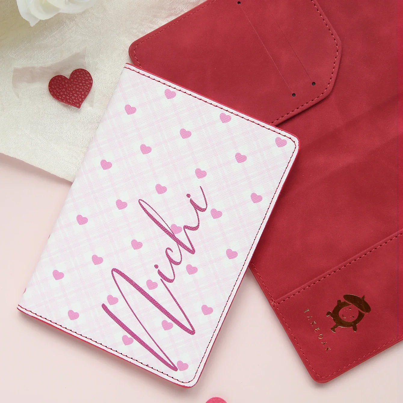 1PCS Customized Name Passport Holder Chic Pink Plaid Hearts Passport Cover Unique Handmade Travel Accessories Gifts for Girl
1PCS Customized Name Passport Holder Chic Pink Plaid Hearts Passport Cover Unique Handmade Travel Accessories Gifts for Girl