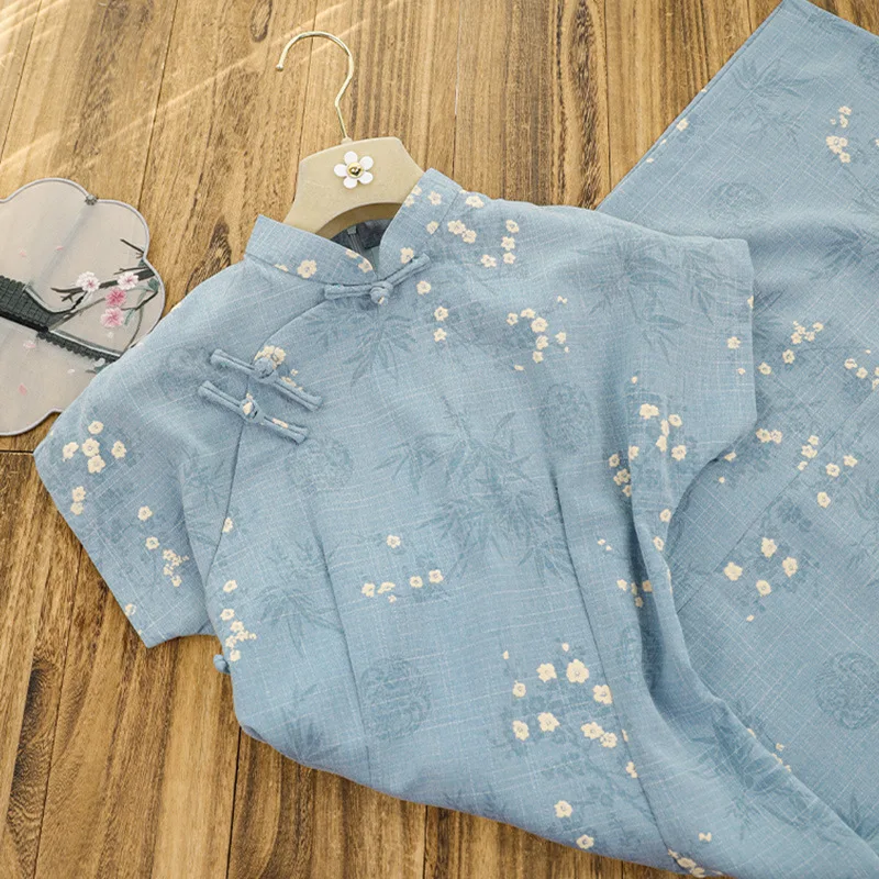 New Chinese Style Cheongsam Dresses Female Summer 2025 New Pattern Waist Temperament Short Sleeve Stand Collar Women's Clothing
New Chinese Style Cheongsam Dresses Female Summer 2025 New Pattern Waist Temperament Short Sleeve Stand Collar Women's Clothing