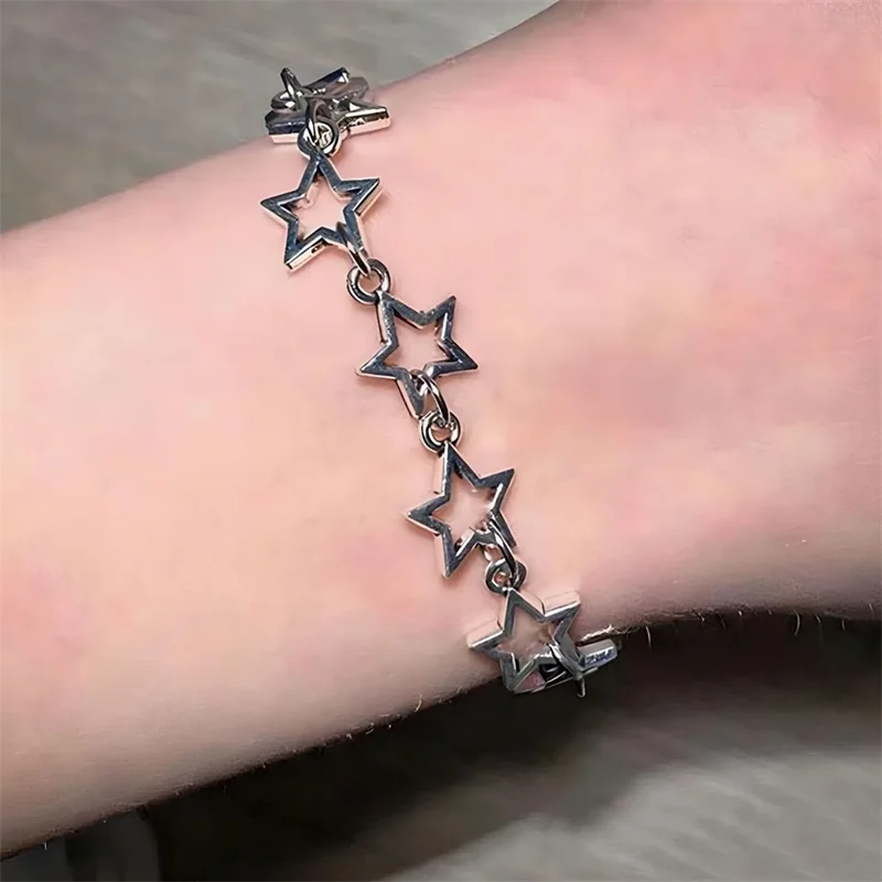 Vintage Stars Charm Link Chain Bracelets On Hand For Women Girls Punk Grunge Stars Hand Bracelet Y2k Fashion Jewelry Accessories
Vintage Stars Charm Link Chain Bracelets On Hand For Women Girls Punk Grunge Stars Hand Bracelet Y2k Fashion Jewelry Accessories