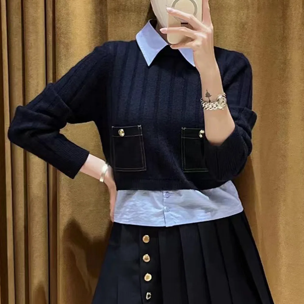 French Fashion Simple Color Clash Polo Neck Knit Fake Two Piece Pullover Sweater Inner Tops
French Fashion Simple Color Clash Polo Neck Knit Fake Two Piece Pullover Sweater Inner Tops