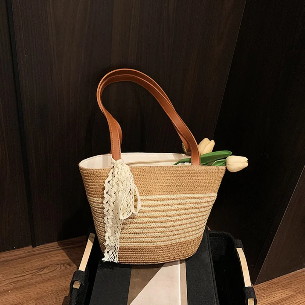 Trendy Sweet Woven Tote Bag Breathable Large Capacity Stripe Straw Handbag Lightweight Lace Ribbon Summer Beach Bag Female
Trendy Sweet Woven Tote Bag Breathable Large Capacity Stripe Straw Handbag Lightweight Lace Ribbon Summer Beach Bag Female