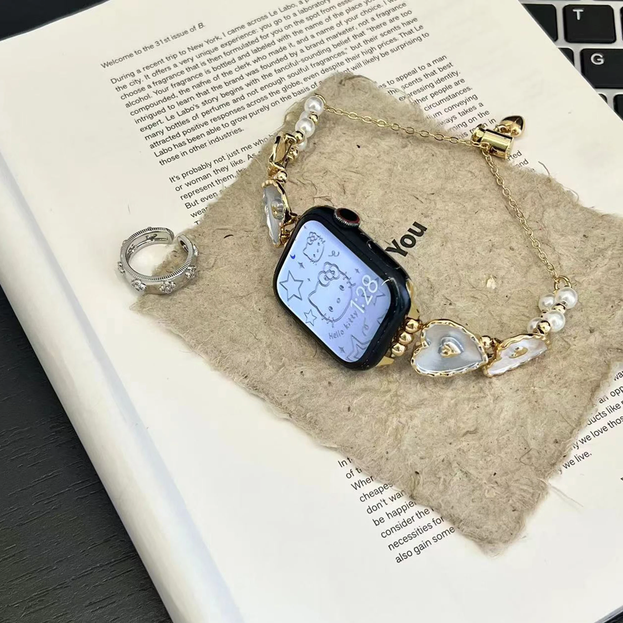 RYB стильный элегантный винтажный розовый, серебристый ремешок с мини-сердечками для Apple Watch 38 40, 42, 44 45, 49 мм
RYB стильный элегантный винтажный розовый, серебристый ремешок с мини-сердечками для Apple Watch 38 40, 42, 44 45, 49 мм