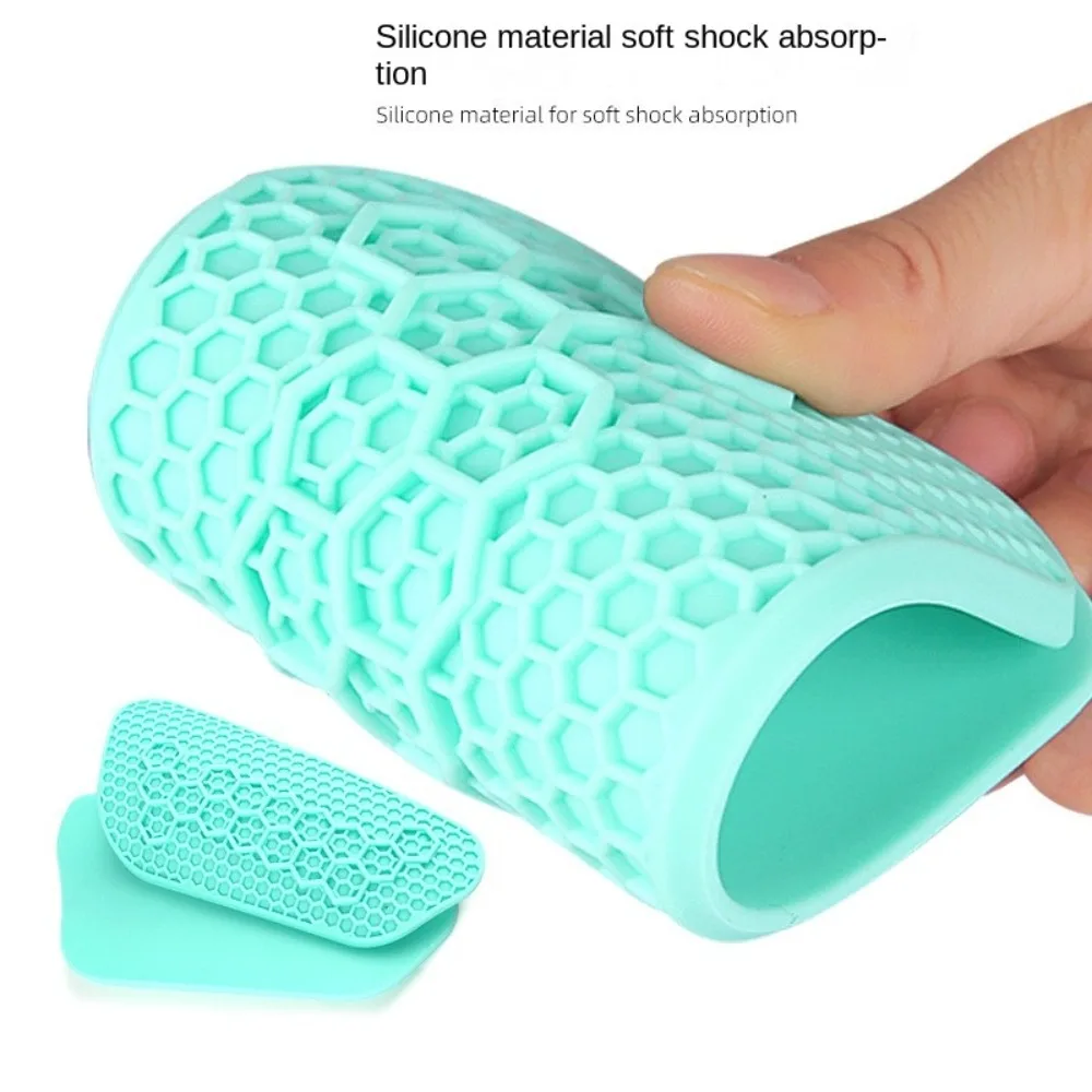 1 Pair Lightweight Soccer Shin Guards Wear-resistant Shock Absorbing Silicone Football Shin Pad Shockproof Leg Protection
1 Pair Lightweight Soccer Shin Guards Wear-resistant Shock Absorbing Silicone Football Shin Pad Shockproof Leg Protection