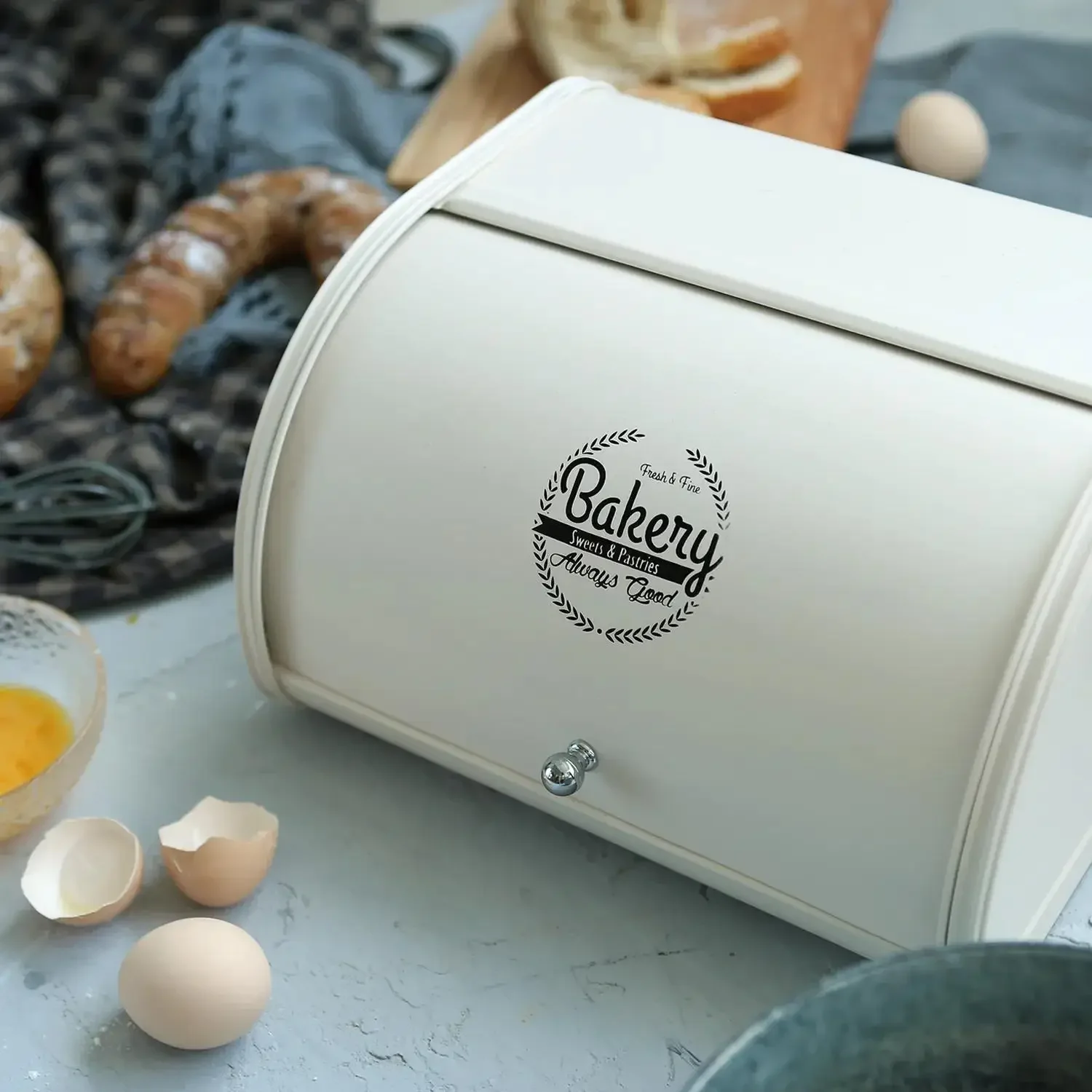Home Finishing Bakery Storage Box Bread Holder Kitchen Food Organizer Nordic Iron Flip Desktop Snack
Home Finishing Bakery Storage Box Bread Holder Kitchen Food Organizer Nordic Iron Flip Desktop Snack