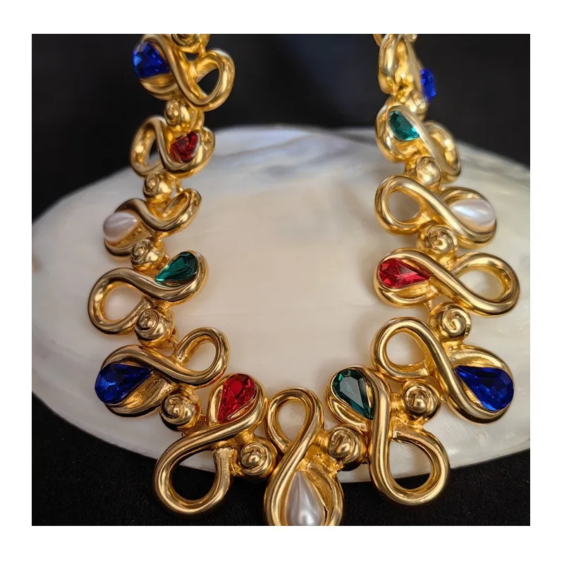 Original Replica Medieval Necklace French Pendant Qingdao Jewelry Plated Real Gold Women's Jewelry
Original Replica Medieval Necklace French Pendant Qingdao Jewelry Plated Real Gold Women's Jewelry