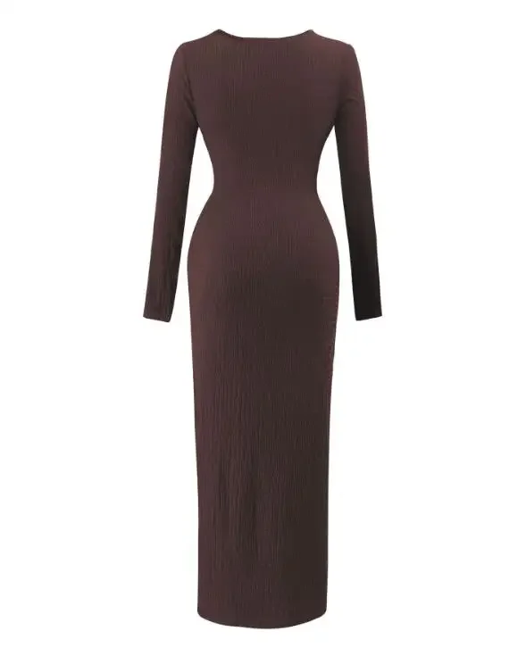 Autumn & Winter Slim Knit Dress for Women Dark Brown Diagonal Neckline with Metal Ring Decoration Side Slit Long Sleeve Dresses
Autumn & Winter Slim Knit Dress for Women Dark Brown Diagonal Neckline with Metal Ring Decoration Side Slit Long Sleeve Dresses
