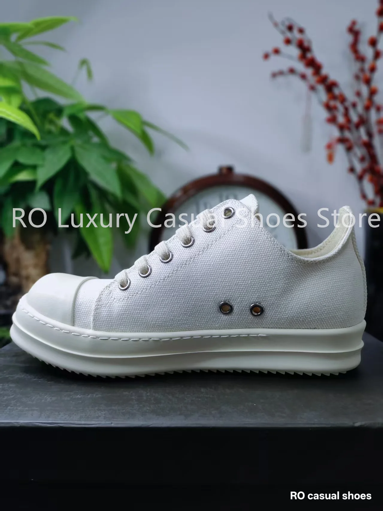 Ro Top High Quality Men's Low-top Sneakers and Casual Shoes Women's White Shoes Canvas Designer Luxury Causal Sneakers for Women
Ro Top High Quality Men's Low-top Sneakers and Casual Shoes Women's White Shoes Canvas Designer Luxury Causal Sneakers for Women