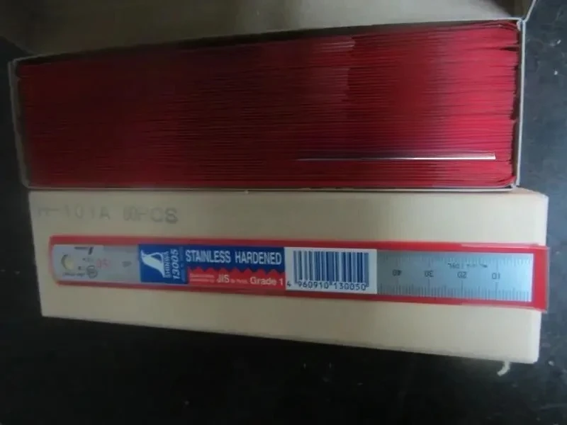 Хит продаж, стальная линейка SHINWA Penguin 13021/H-101E/H-301E600 мм x 24 дюйма
Хит продаж, стальная линейка SHINWA Penguin 13021/H-101E/H-301E600 мм x 24 дюйма