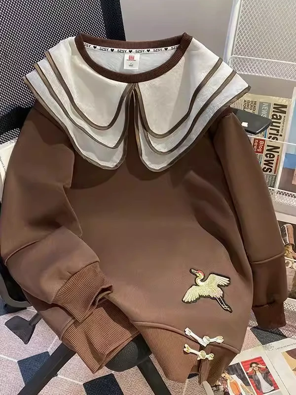 Extra Large 300 Pounds Cartoon Embroidery Doll Collar Sweatshirt Women Spring Autumn Design Loose Youthful Chic Top 240
Extra Large 300 Pounds Cartoon Embroidery Doll Collar Sweatshirt Women Spring Autumn Design Loose Youthful Chic Top 240