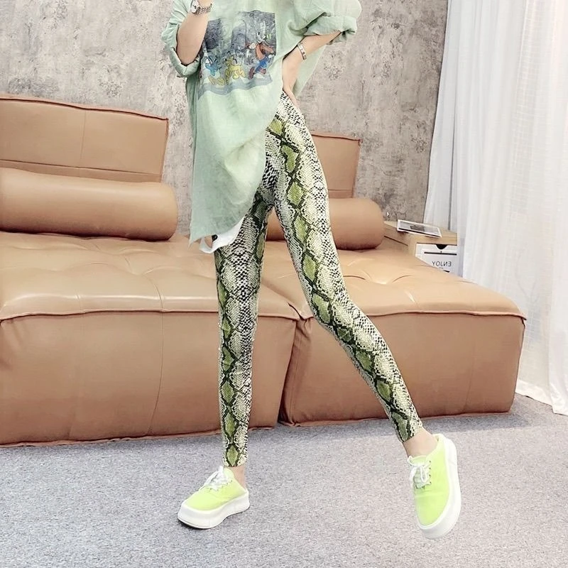 Ladies Animal Print High Stretch Leggings - Leopard Snake Zebra Pattern, Sexy Tight Fit Casual Sports Yoga Workout Trousers
Ladies Animal Print High Stretch Leggings - Leopard Snake Zebra Pattern, Sexy Tight Fit Casual Sports Yoga Workout Trousers