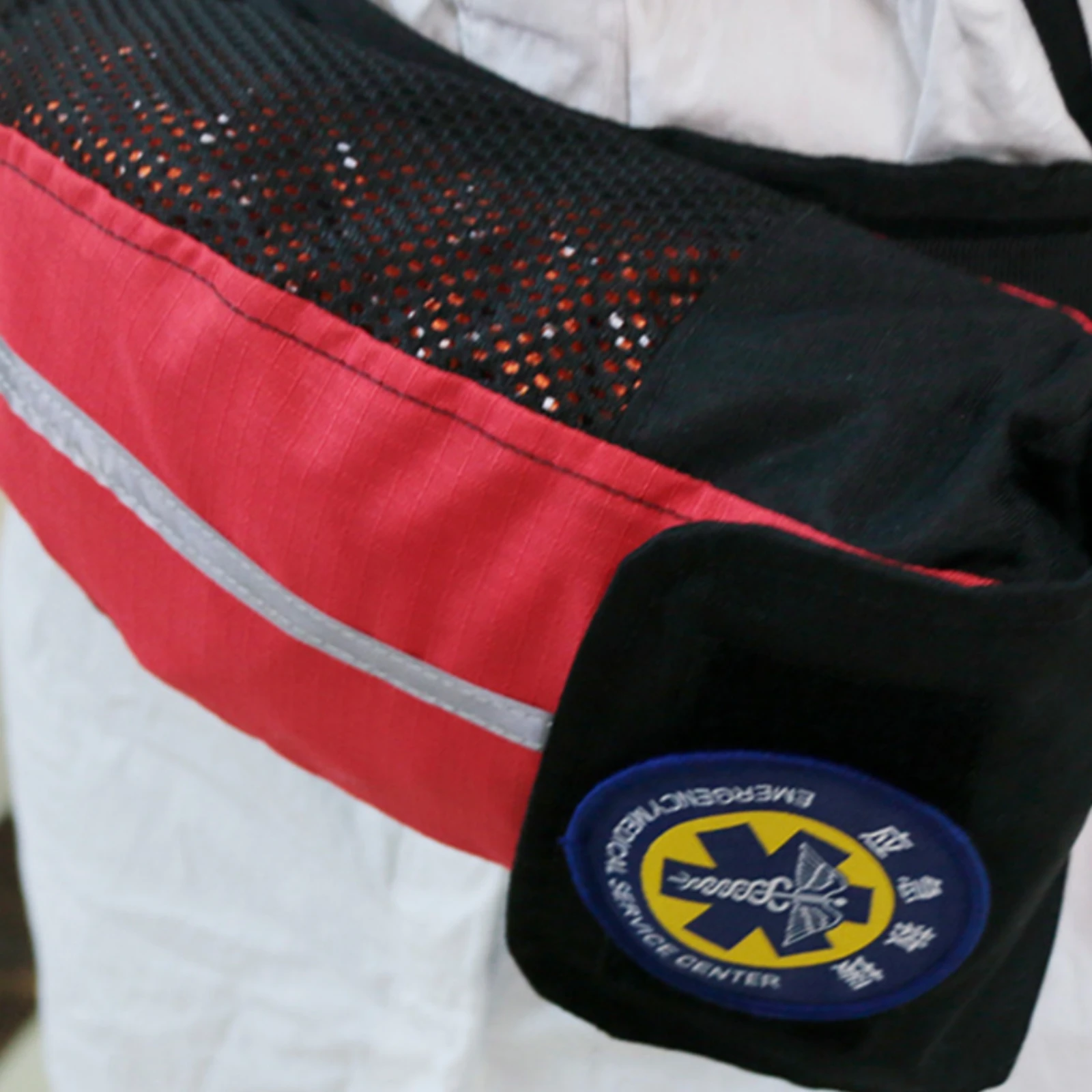 Waist Rescue Bag Cordura Textile Water Rescue Throw Bag Reflective High Visibility
Waist Rescue Bag Cordura Textile Water Rescue Throw Bag Reflective High Visibility