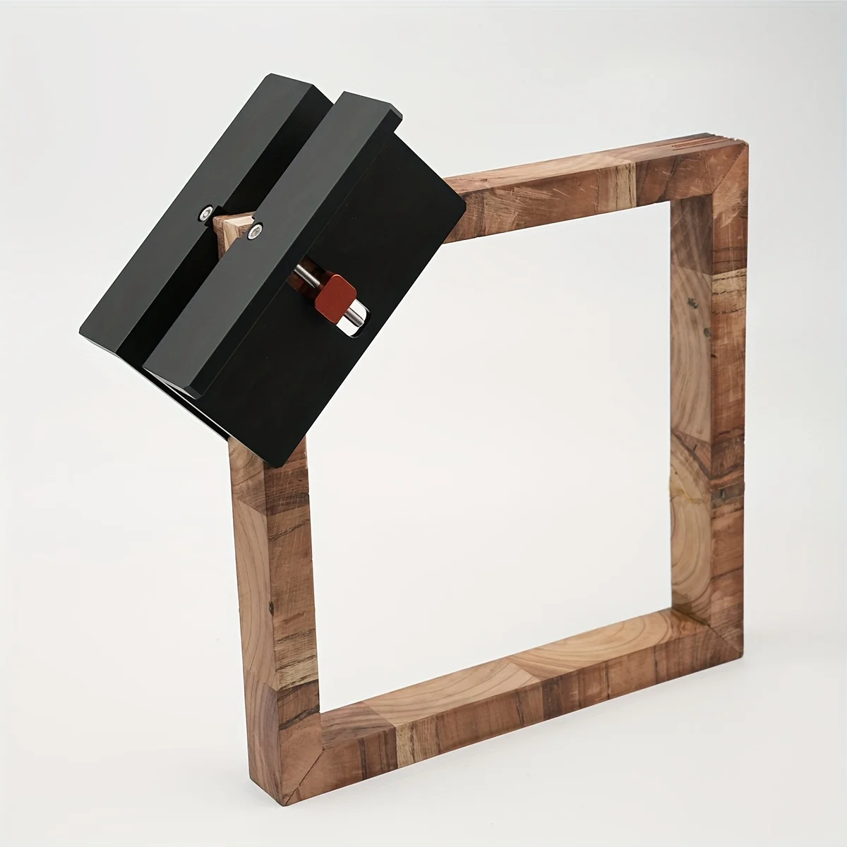 2pcs Aluminum Right Angle Fixture for Woodworking - Ideal for Tenoning, Slotting & Dovetail Joints on Photo Frames and Drawers
2pcs Aluminum Right Angle Fixture for Woodworking - Ideal for Tenoning, Slotting & Dovetail Joints on Photo Frames and Drawers