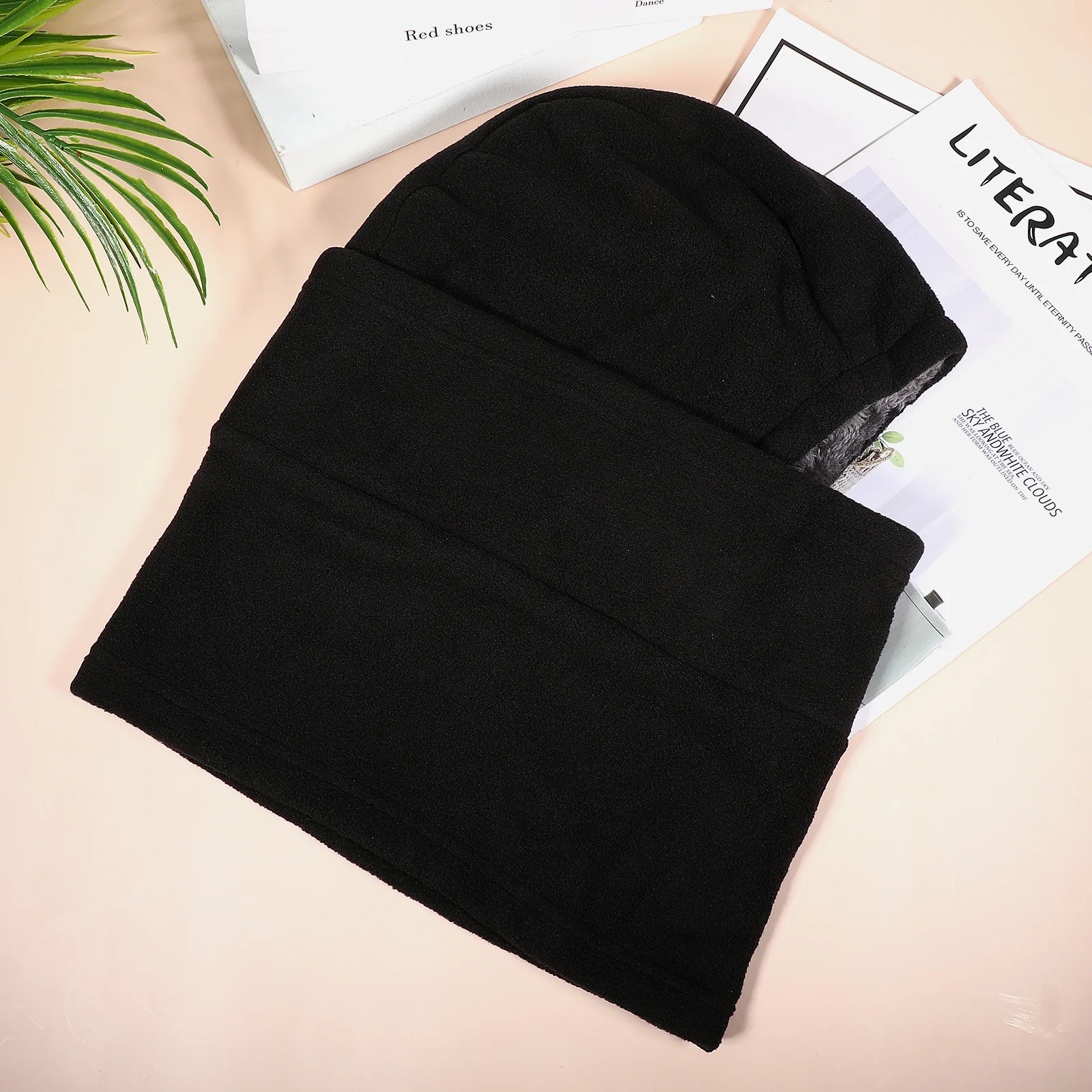 Winter Warm Hat Thickened Thermal Face Neck Cover Windproof Cycling Outdoor Face Cover Mask Unisex Cold Weather 
Winter Warm Hat Thickened Thermal Face Neck Cover Windproof Cycling Outdoor Face Cover Mask Unisex Cold Weather