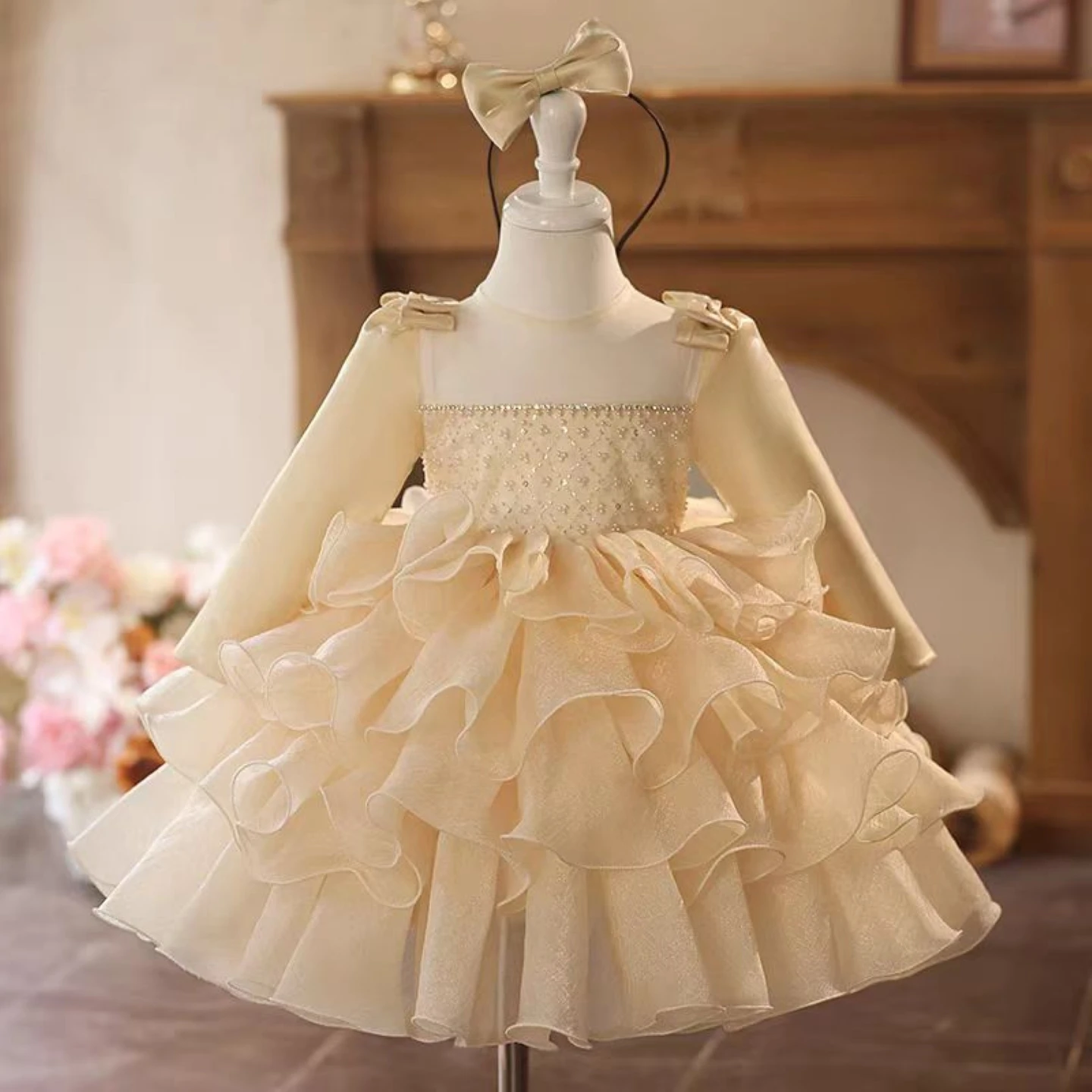 Dreamy Vow Chic Champagne Girl Dress for Kids Toddler 1st Birthday Party Holiday Spring Summer Princess Short Ball Gown J758
Dreamy Vow Chic Champagne Girl Dress for Kids Toddler 1st Birthday Party Holiday Spring Summer Princess Short Ball Gown J758