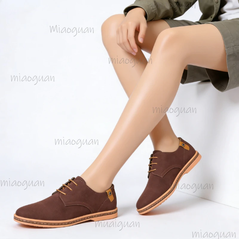 Новые мужские туфли в стиле ретро, замшевые лоферы, британский стиль, мужская повседневная обувь, для улицы, для вождения, нескользящие, удобные, на плоской подошве
Новые мужские туфли в стиле ретро, замшевые лоферы, британский стиль, мужская повседневная обувь, для улицы, для вождения, нескользящие, удобные, на плоской подошве