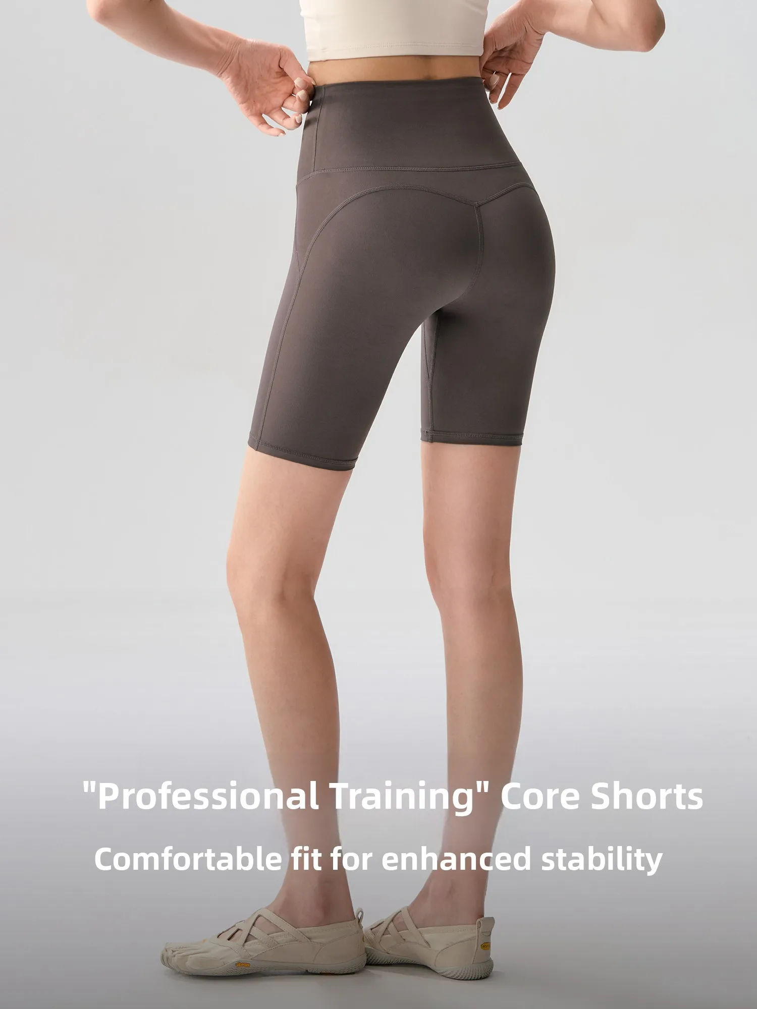 Women's Yoga Pants Fitness Training Shorts Running Cycling Pilates Tightening Butt Exercise Four-Fifths Length Sportswear
Women's Yoga Pants Fitness Training Shorts Running Cycling Pilates Tightening Butt Exercise Four-Fifths Length Sportswear