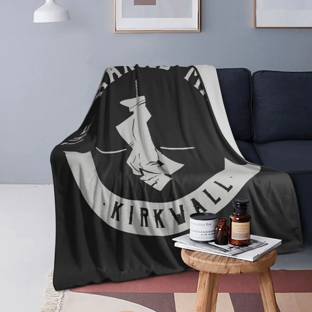 Одеяло с логотипом The Hanged Man Pub Dragon Age 2, белое одеяло с логотипом, мягкое теплое фланелевое одеяло, покрывало для кровати, гостиной, пикника
Одеяло с логотипом The Hanged Man Pub Dragon Age 2, белое одеяло с логотипом, мягкое теплое фланелевое одеяло, покрывало для кровати, гостиной, пикника