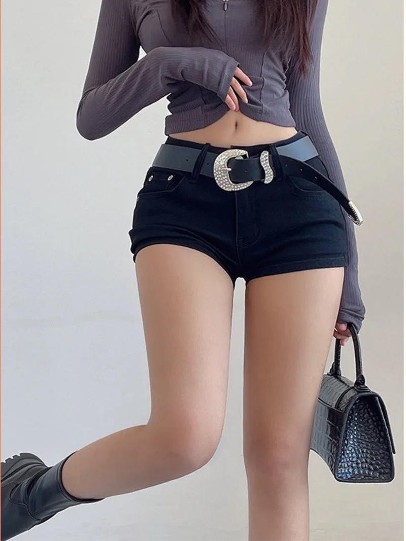 WOMENGAGA Black Low Waist Elastic Tight Denim Shorts For Women Slim Hot Shorts Belt Fashion Sexy Women 2023 New 0EJT
WOMENGAGA Black Low Waist Elastic Tight Denim Shorts For Women Slim Hot Shorts Belt Fashion Sexy Women 2023 New 0EJT