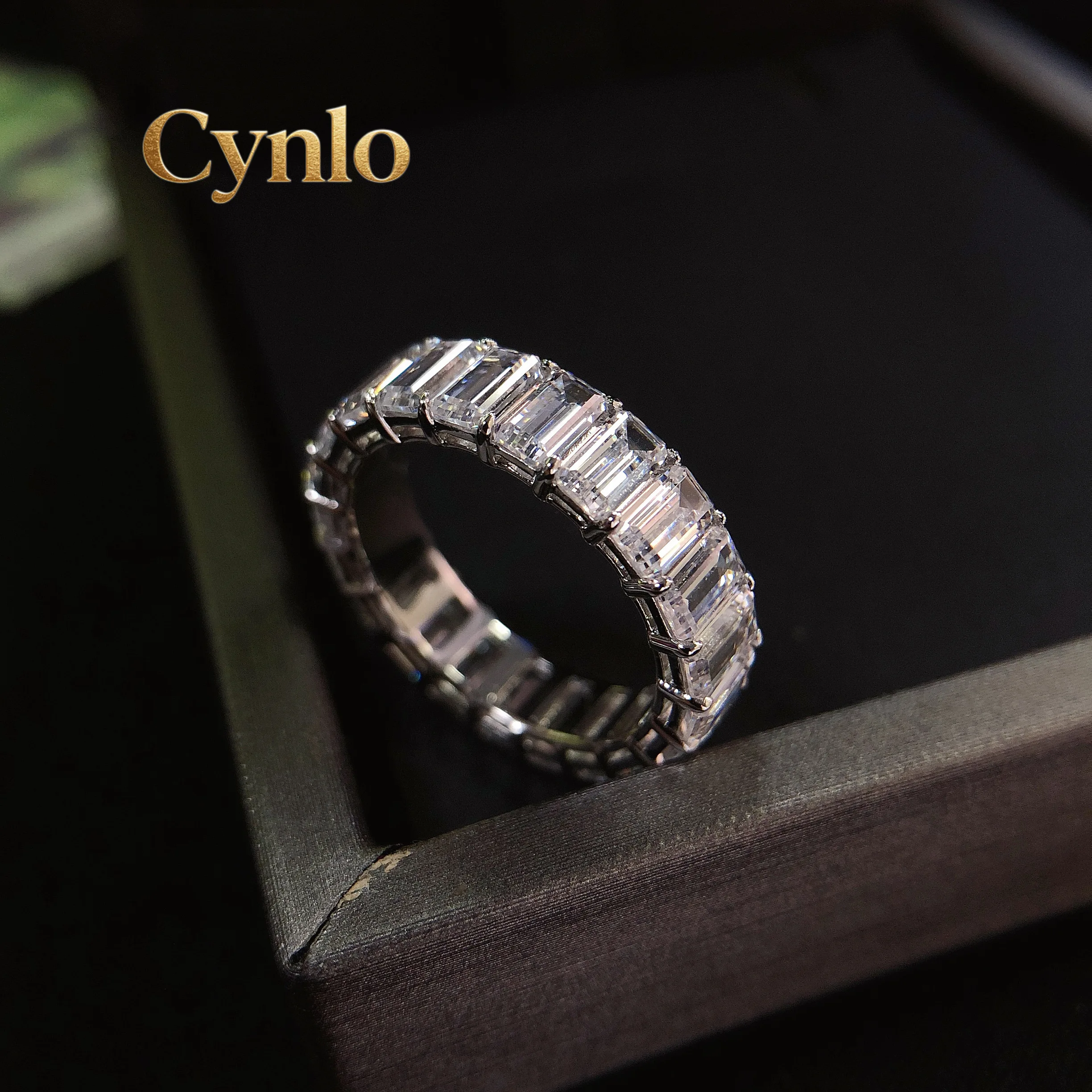 Cynlo Jewelry 0.5Ct each Single Stone Emerald Cut Diamond Engagement Ring for Women Wedding Jewelry Solid Platinum 950 Ring R156
Cynlo Jewelry 0.5Ct each Single Stone Emerald Cut Diamond Engagement Ring for Women Wedding Jewelry Solid Platinum 950 Ring R156