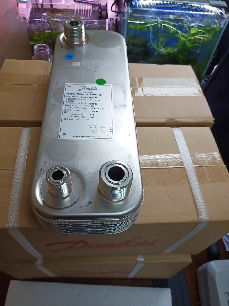 Brand new central air conditioner centrifugal oil cooling plate radiator stainless steel condenser! B3-027-14-3.0-H
Brand new central air conditioner centrifugal oil cooling plate radiator stainless steel condenser! B3-027-14-3.0-H