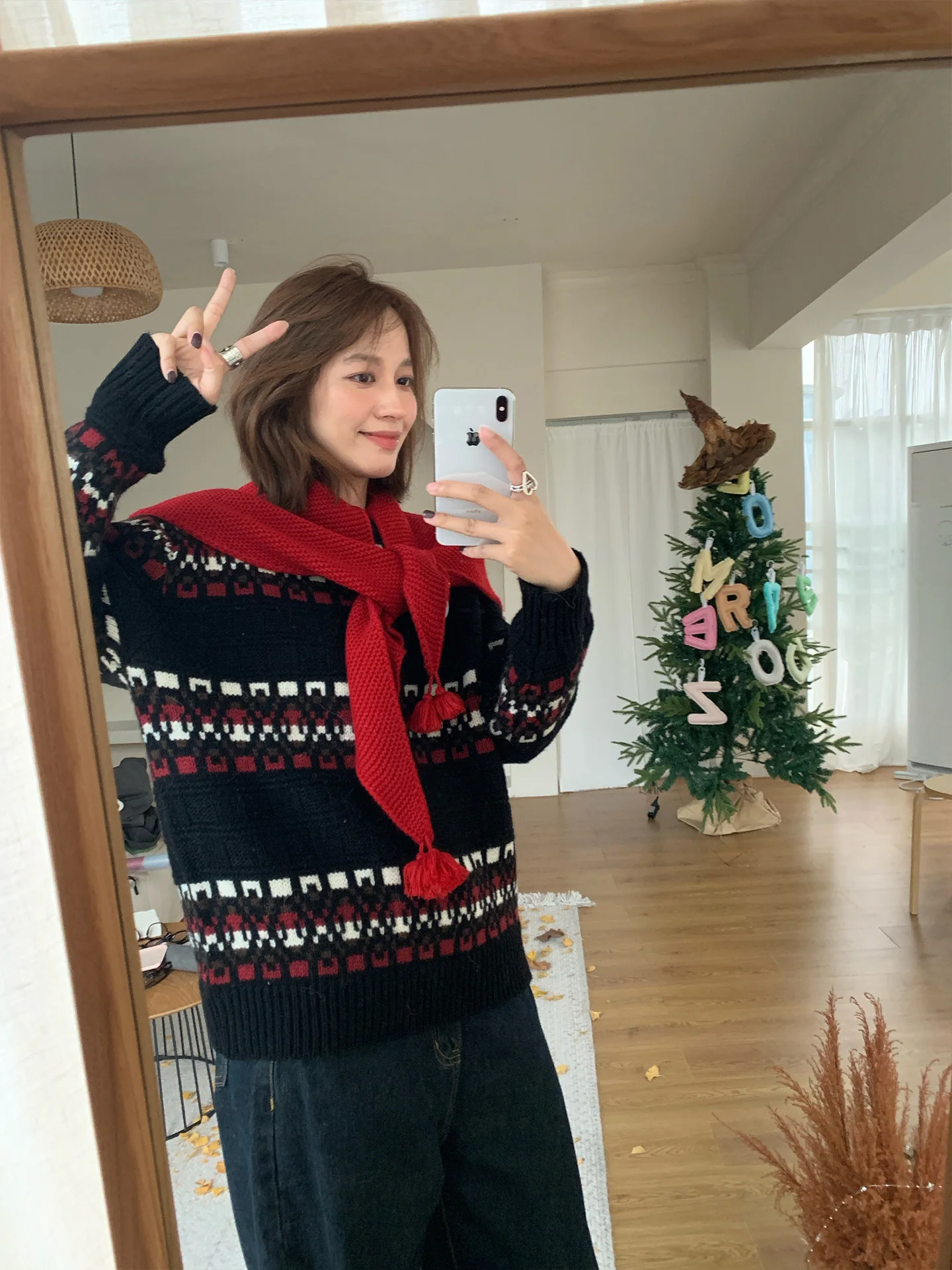 BreezeMood Retro Knitted Sweater Red Warm Loose Long Sve Tassel Thiened Overhead Women's Daily Wear Winter Collection
BreezeMood Retro Knitted Sweater Red Warm Loose Long Sve Tassel Thiened Overhead Women's Daily Wear Winter Collection