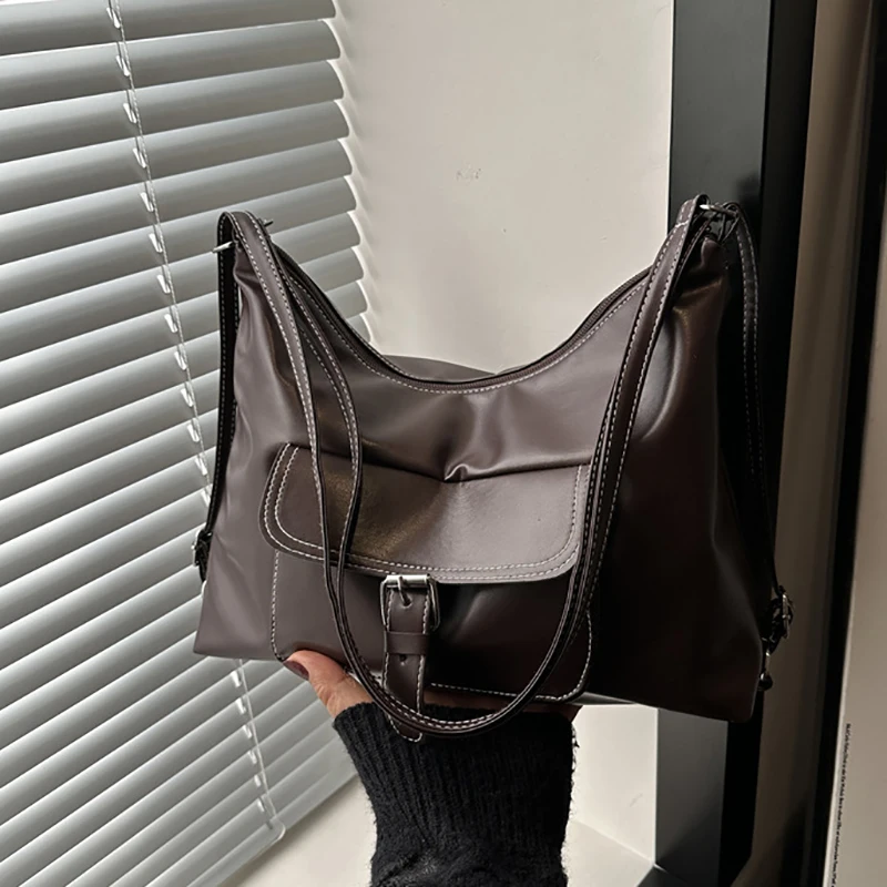 PU Leather Large Capacity Crossbody Bag For Women Retro Shoulder Bags Underarm Purse For Shopping Travel And Daily Commutes
PU Leather Large Capacity Crossbody Bag For Women Retro Shoulder Bags Underarm Purse For Shopping Travel And Daily Commutes
