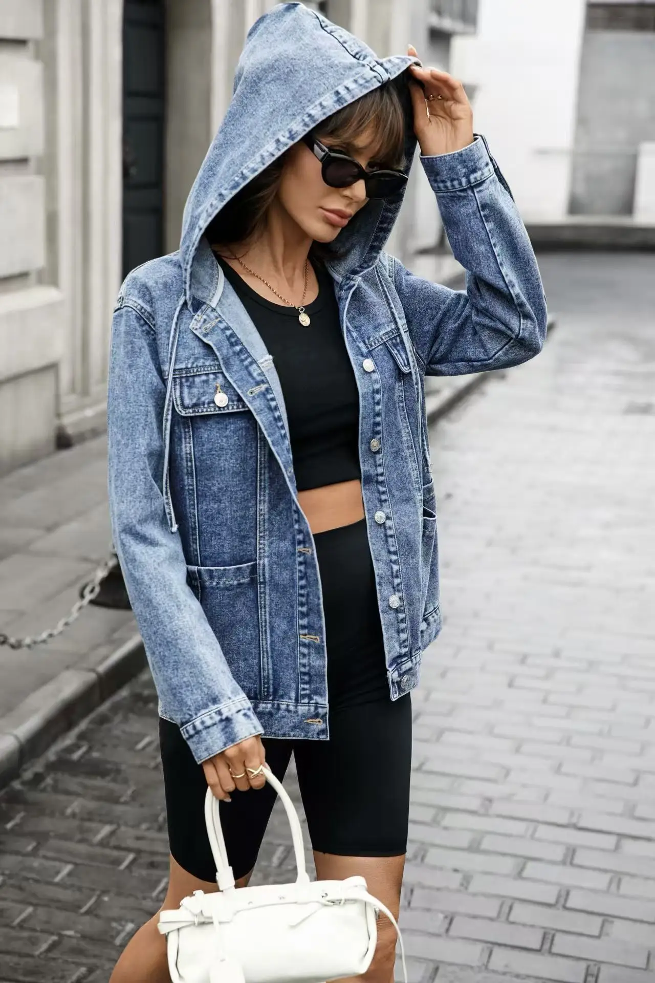 Women’s Loose-Fit Hooded Denim Jacket Casual Washed Denim Top with Pockets Spring/Autumn Fashionable Hooded Jacket
Women’s Loose-Fit Hooded Denim Jacket Casual Washed Denim Top with Pockets Spring/Autumn Fashionable Hooded Jacket
