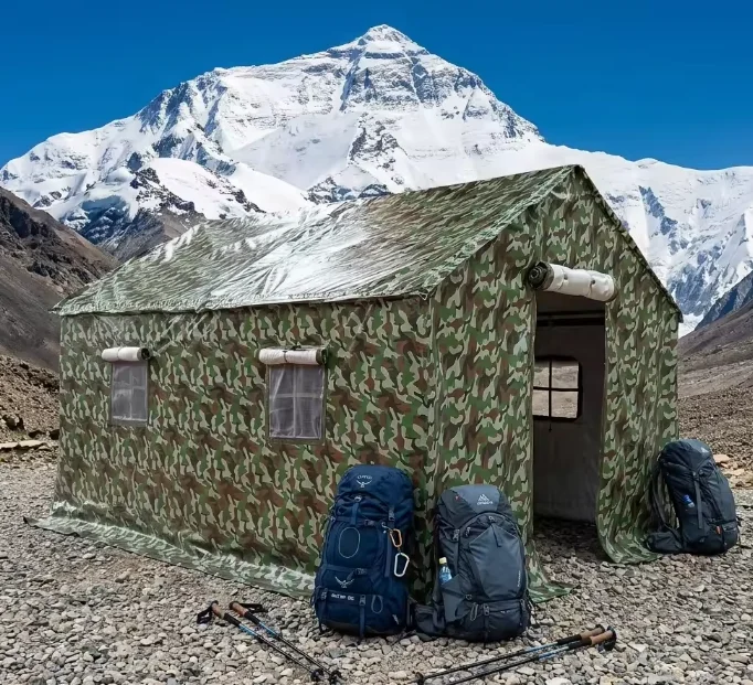 Outdoor camouflage canvas tent - thickened, warm, rainproof, wear-resistant, ideal for camping and disaster relief
Outdoor camouflage canvas tent - thickened, warm, rainproof, wear-resistant, ideal for camping and disaster relief