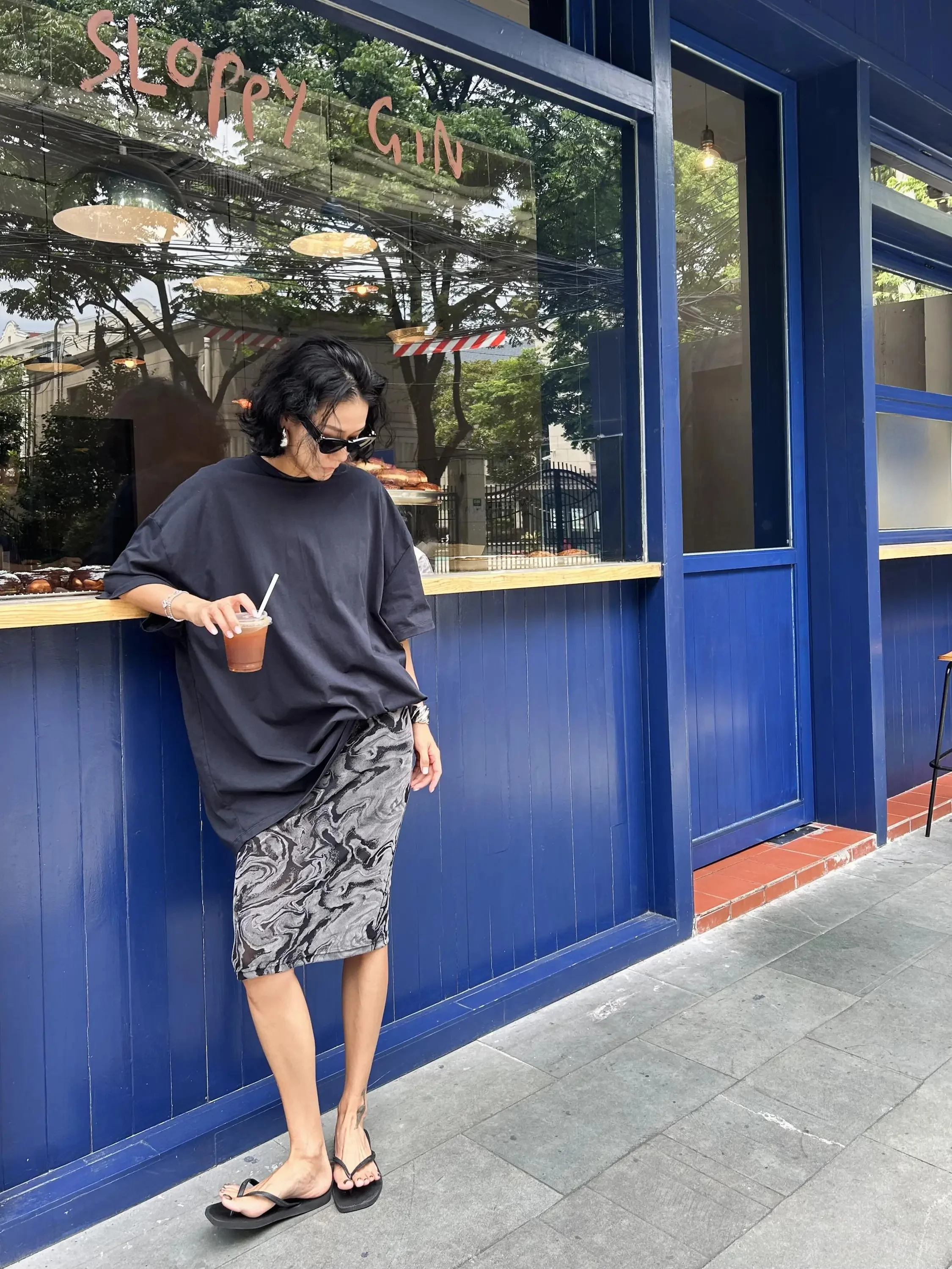 Slimming Mid-Length A-Line Skirt with Faux Fur Texture And Belt Design for Women Lightweight Spring Summer Fashion
Slimming Mid-Length A-Line Skirt with Faux Fur Texture And Belt Design for Women Lightweight Spring Summer Fashion