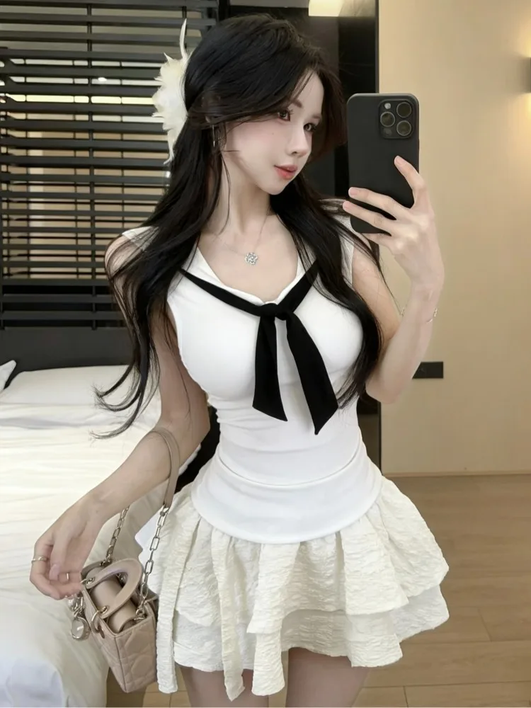 College Style Short Sleeve T-Shirt Women's Fashion Color Block Design Slimming Summer New Arrival Versatile Shoulder Cover Top
College Style Short Sleeve T-Shirt Women's Fashion Color Block Design Slimming Summer New Arrival Versatile Shoulder Cover Top