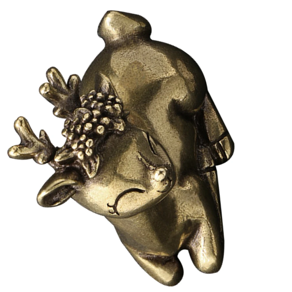 Brass Deer Statues Retro Decor Craft Figurine Vintage Animal Decoration Small Desktop Miniature Sturdy Material Long Use Gifts
Brass Deer Statues Retro Decor Craft Figurine Vintage Animal Decoration Small Desktop Miniature Sturdy Material Long Use Gifts