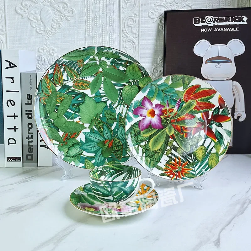 Bone China Coffee Tea Cup with Saucer Suitable for Daily Drinking Afternoon Tea and Home Decoration Needs
Bone China Coffee Tea Cup with Saucer Suitable for Daily Drinking Afternoon Tea and Home Decoration Needs