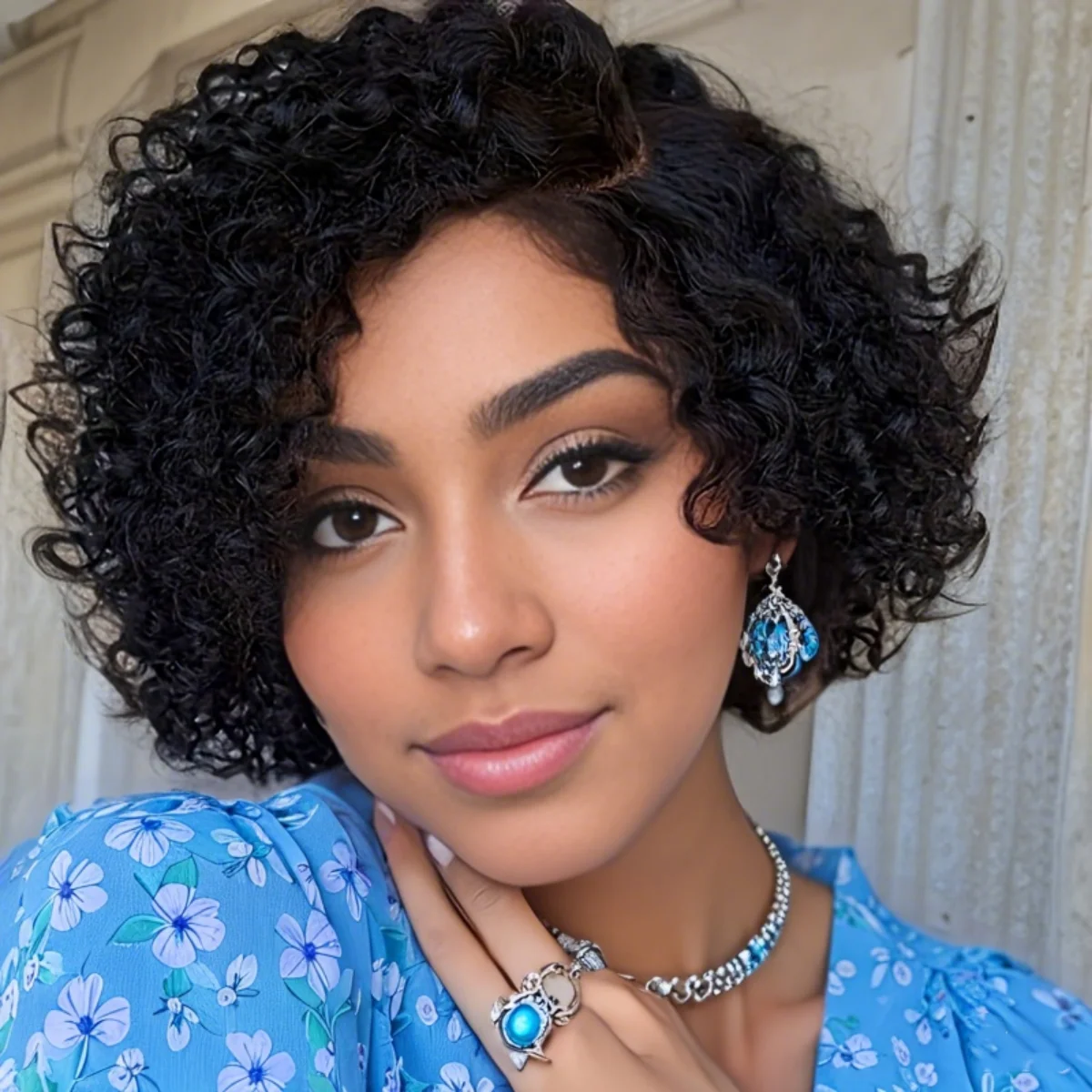 Short Curly Pixie Cut Human Hair Wig 13x4x1 Transparent Lace Frontal Pre-Plucked 180% Density Black Color for Women
Short Curly Pixie Cut Human Hair Wig 13x4x1 Transparent Lace Frontal Pre-Plucked 180% Density Black Color for Women