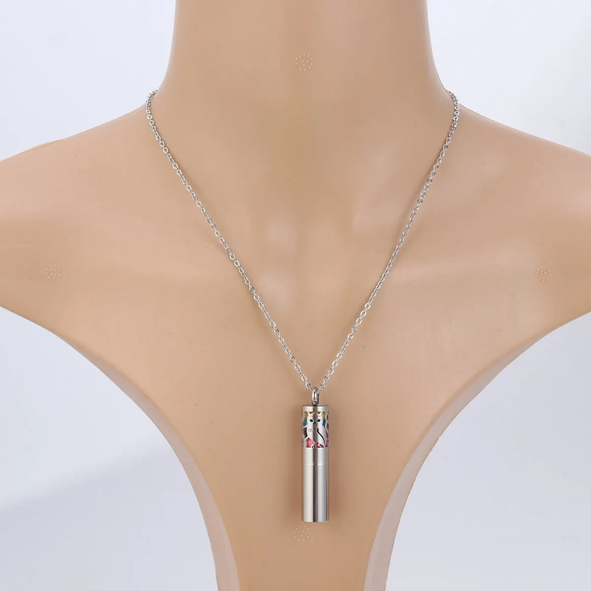 Essential Oil Diffuser Necklace Hollow Cylindrical Pattern Aromatherapy Pendant Includes 8 Color Refill Pads Chain Essential Oil
Essential Oil Diffuser Necklace Hollow Cylindrical Pattern Aromatherapy Pendant Includes 8 Color Refill Pads Chain Essential Oil